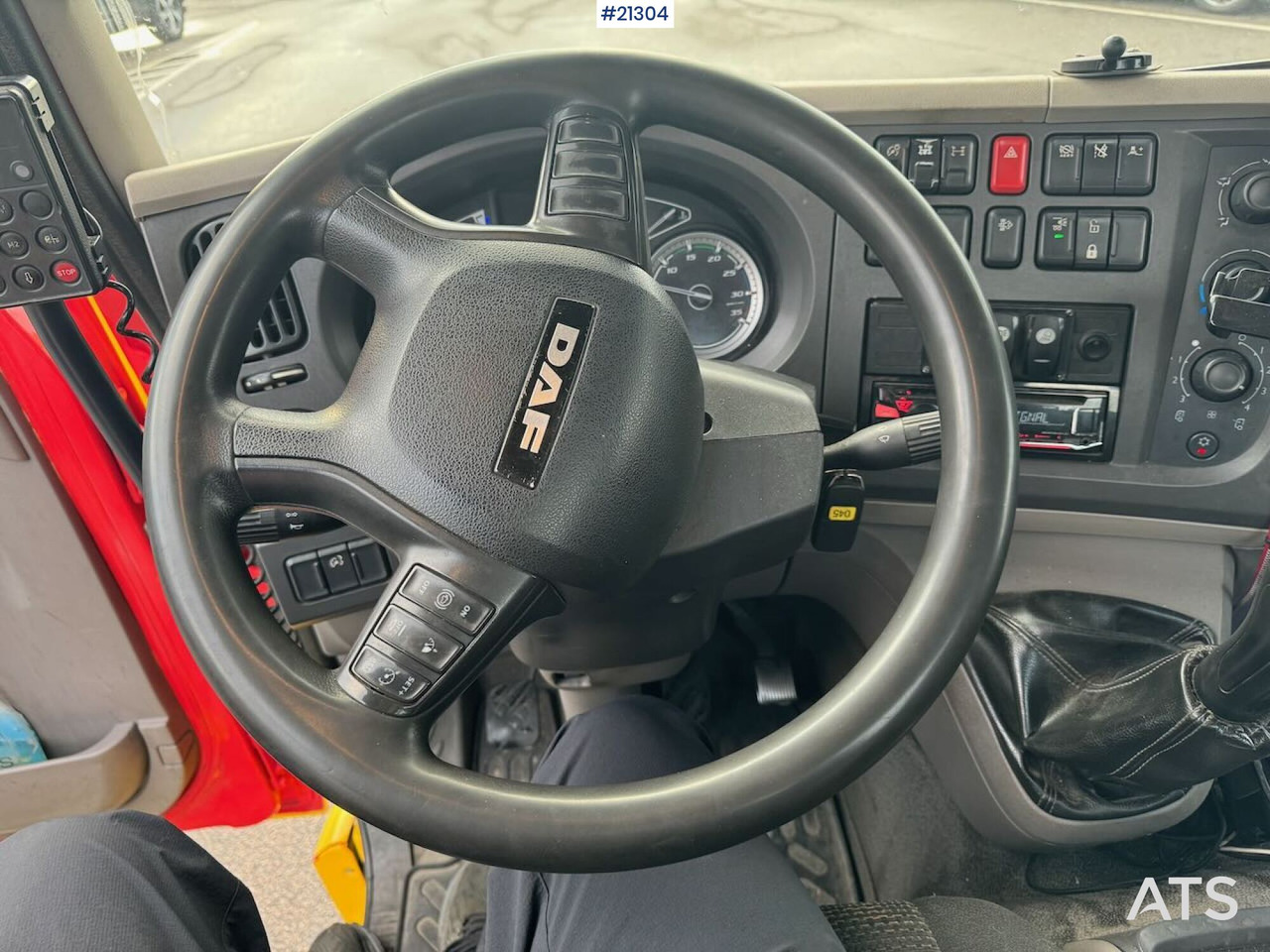 Caminhão reboque DAF LF210: foto 23