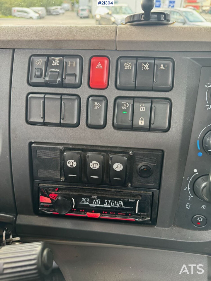 Caminhão reboque DAF LF210: foto 24