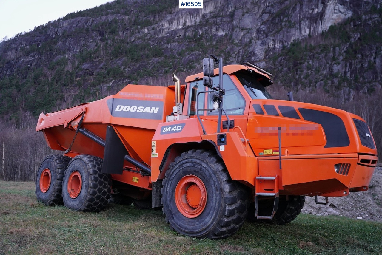 Doosan DA40 - Dumper: foto 1 Doosan DA40 - Dumper: foto 1