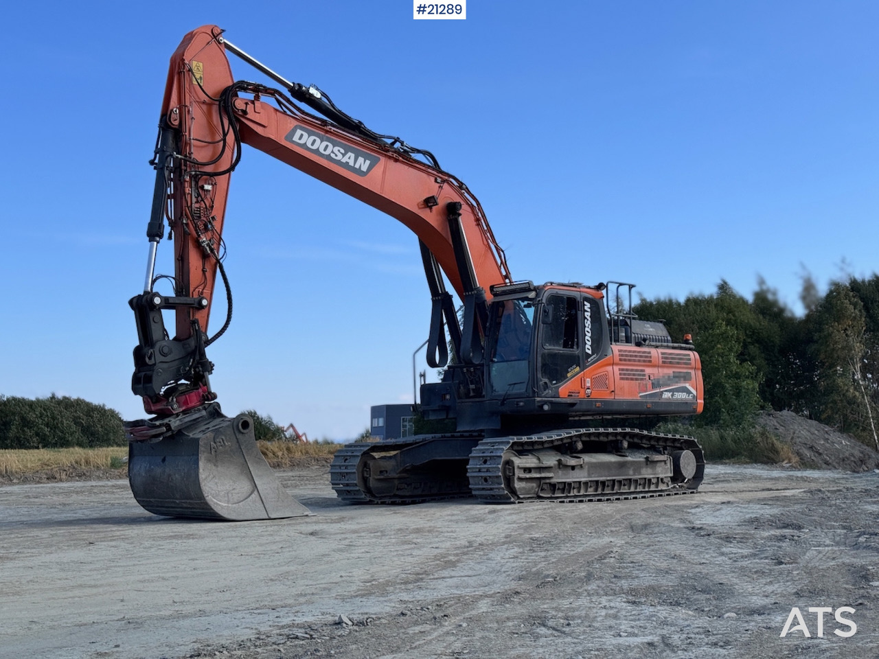 Doosan DX-300LC7 - Escavadora de rastos: foto 1 Doosan DX-300LC7 - Escavadora de rastos: foto 1