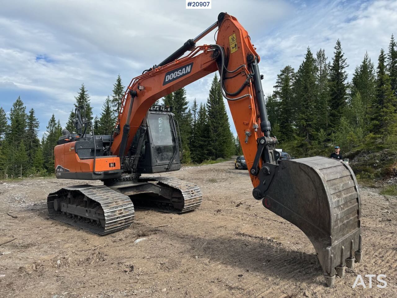 Doosan DX160LC Beltegraver – Rotortilt og 2 skuffer - Escavadora de rastos: foto 4 Doosan DX160LC Beltegraver – Rotortilt og 2 skuffer - Escavadora de rastos: foto 4