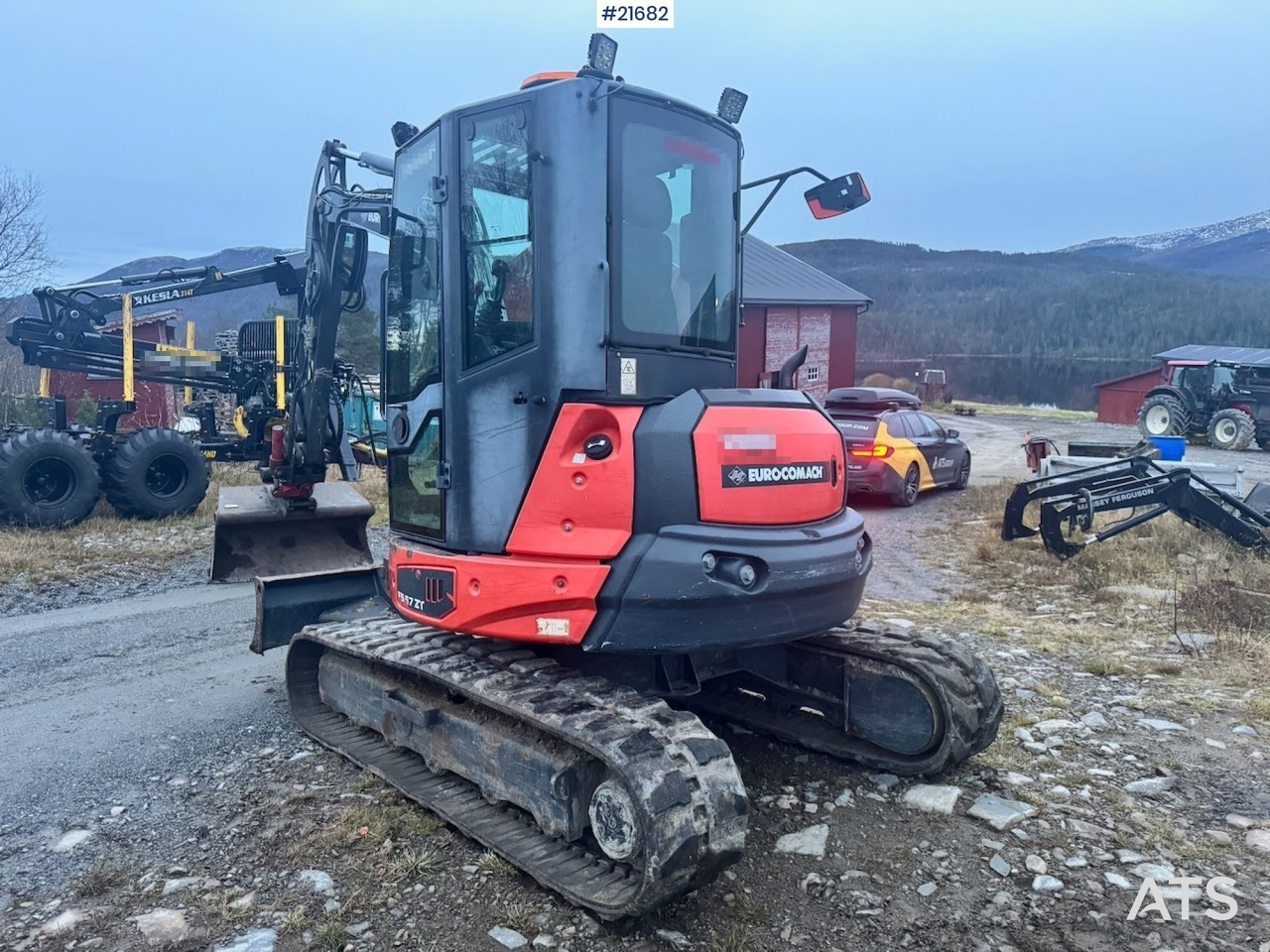 Euromach Eurocomach ES57 Beltegraver m/ Rototilt og 2 skuffer. 1920 timer. - Escavadora de rastos: foto 4 Euromach Eurocomach ES57 Beltegraver m/ Rototilt og 2 skuffer. 1920 timer. - Escavadora de rastos: foto 4