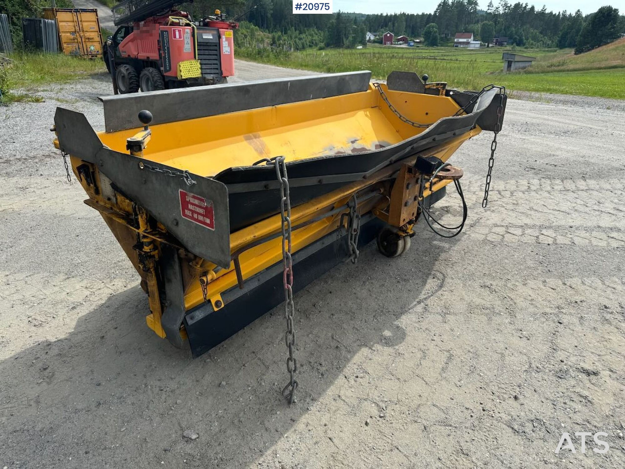 Falköping LB 1000 - Espalhador de areia/ Sal: foto 4 Falköping LB 1000 - Espalhador de areia/ Sal: foto 4
