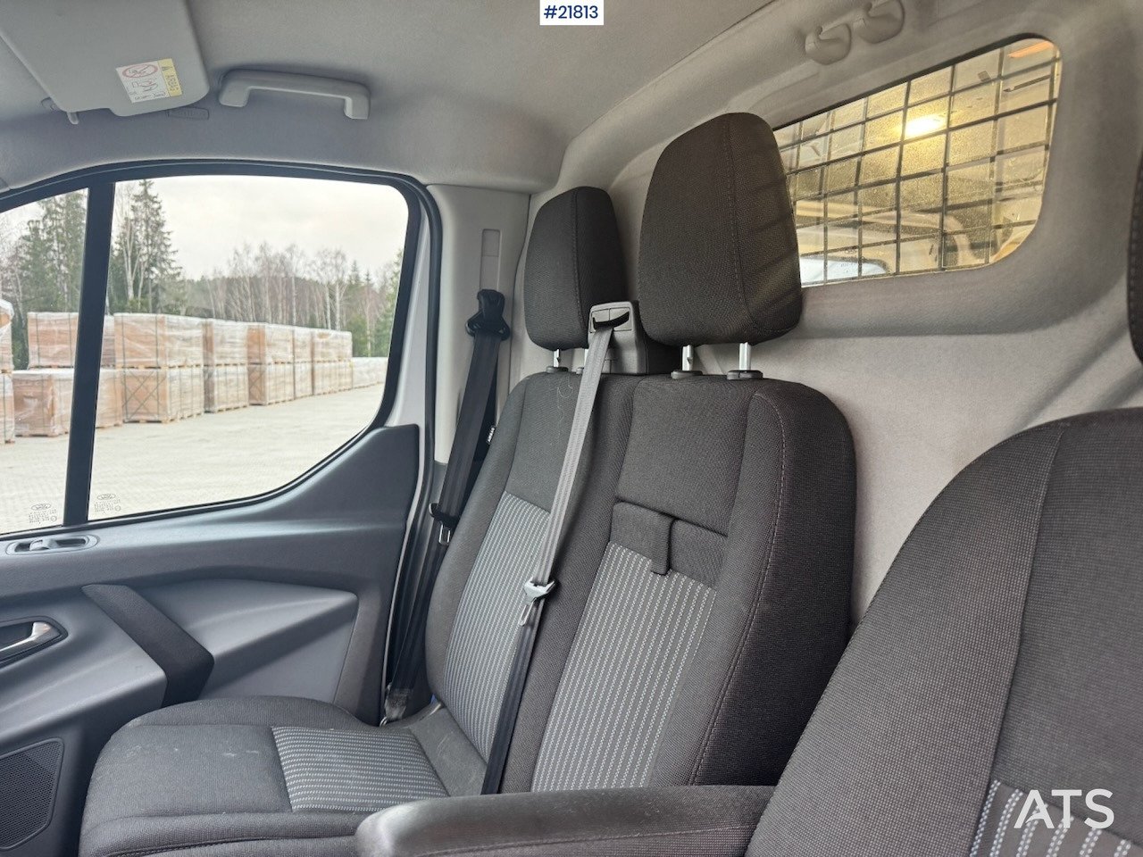 Furgão Ford TRANSIT: foto 29