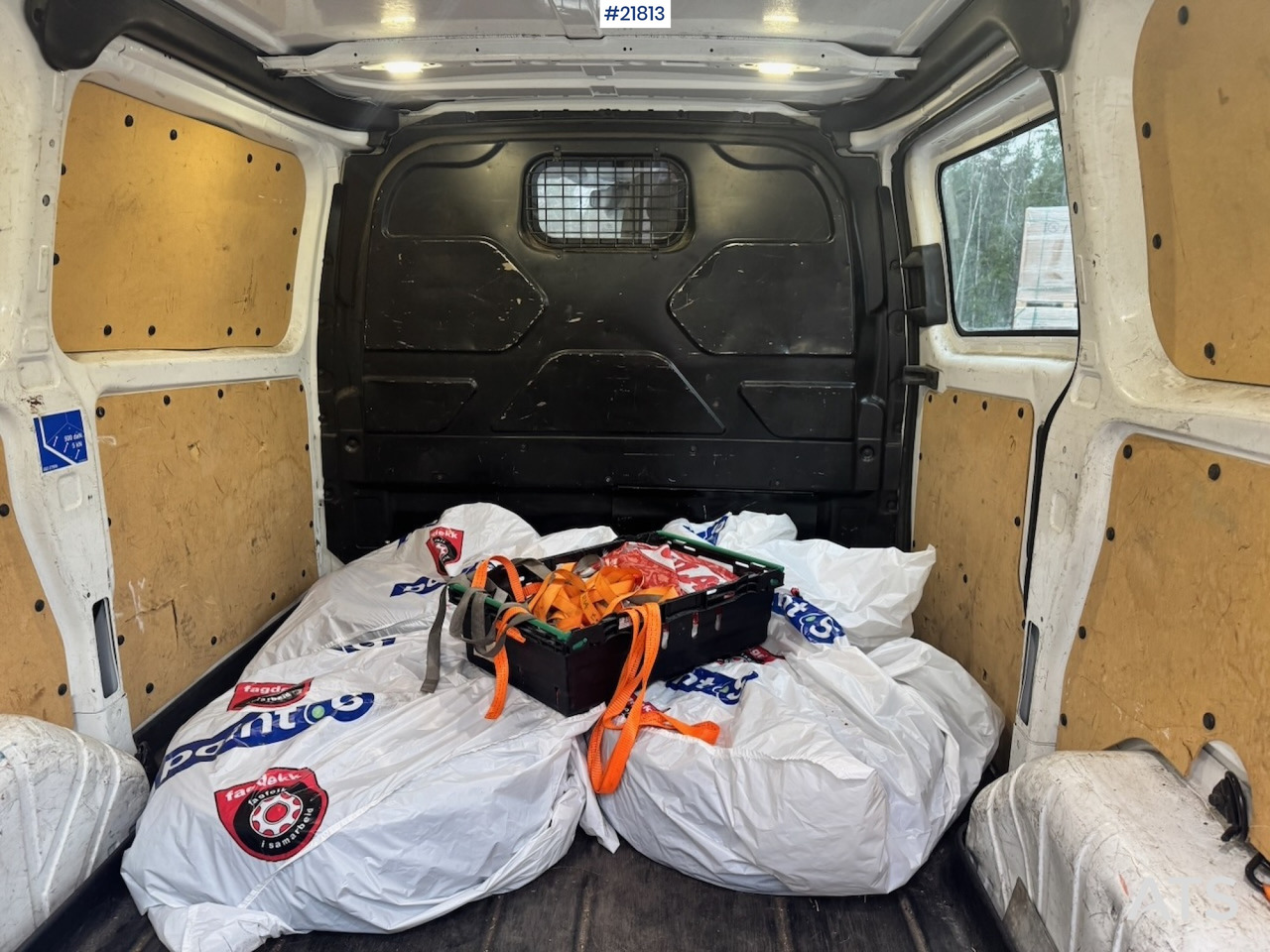 Furgão Ford TRANSIT: foto 15