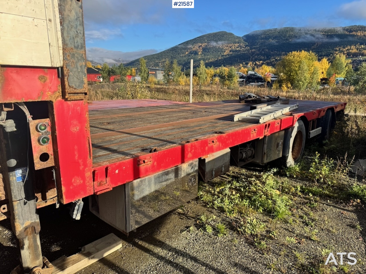 HRD Kransemi - Semi-reboque plataforma/ Caixa aberta: foto 3 HRD Kransemi - Semi-reboque plataforma/ Caixa aberta: foto 3