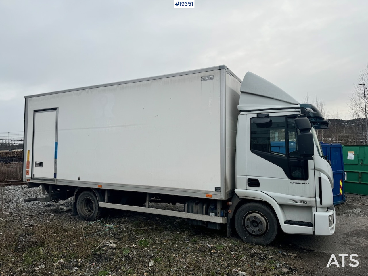 Iveco 75E - Camião furgão: foto 2 Iveco 75E - Camião furgão: foto 2
