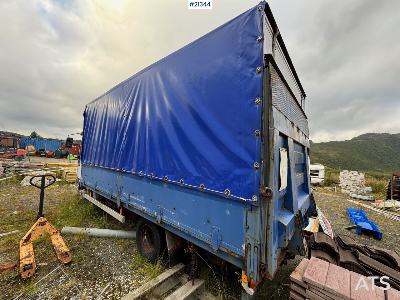Iveco Eurocargo - Camião de lona: foto 3 Iveco Eurocargo - Camião de lona: foto 3