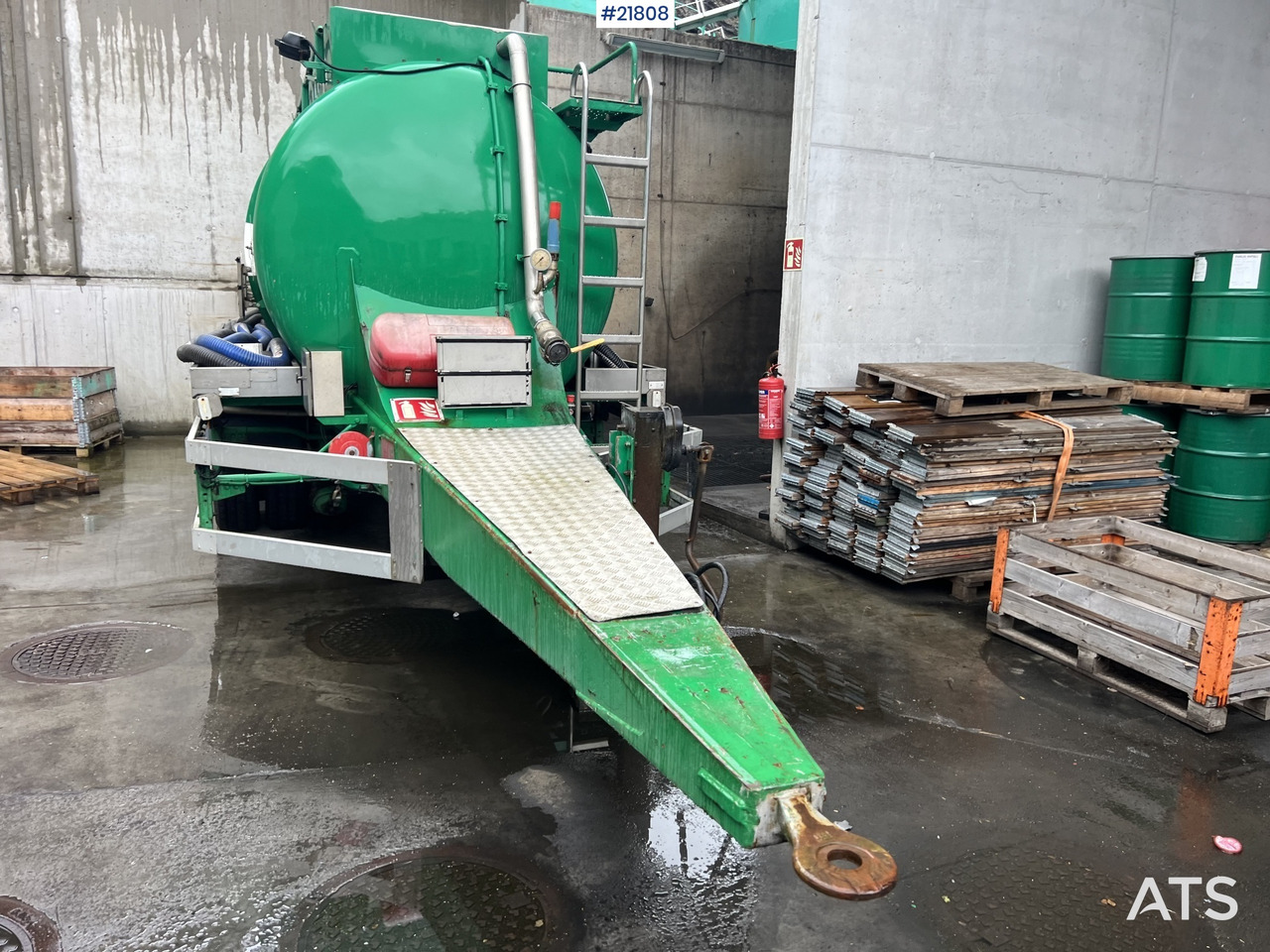 Jyki 2002 jyki ts2-15cr 2 akslet tankhenger rep.objekt - Reboque cisterna: foto 3 Jyki 2002 jyki ts2-15cr 2 akslet tankhenger rep.objekt - Reboque cisterna: foto 3