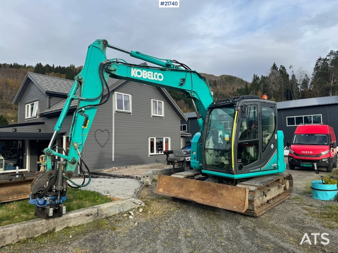 Kobelco 2018 Kobelco SK75SR-3E m/ Rototilt, 2 skuffer og Klype. 1850 timer! - Escavadora de rastos: foto 1 Kobelco 2018 Kobelco SK75SR-3E m/ Rototilt, 2 skuffer og Klype. 1850 timer! - Escavadora de rastos: foto 1