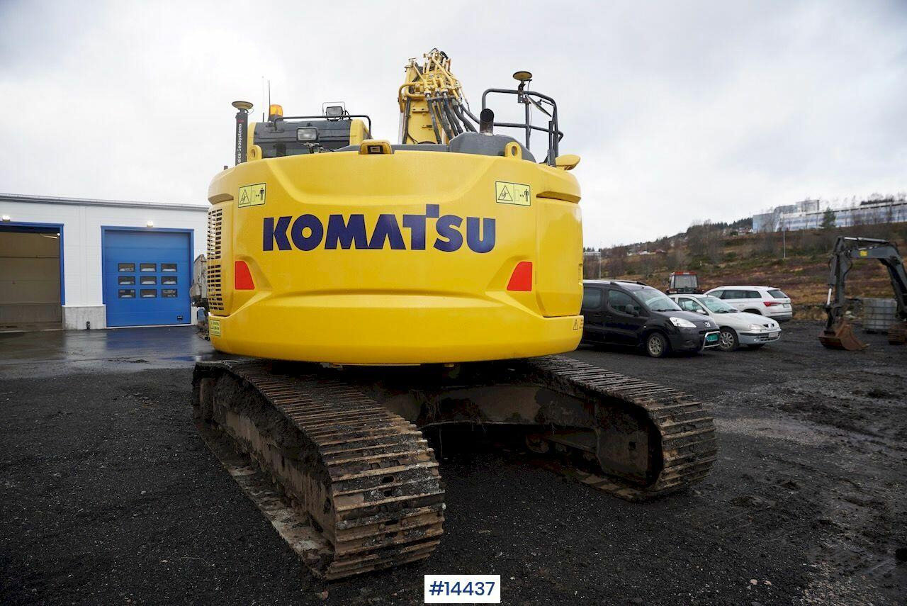 Komatsu PC228USLC-10 - Escavadeira: foto 4 Komatsu PC228USLC-10 - Escavadeira: foto 4