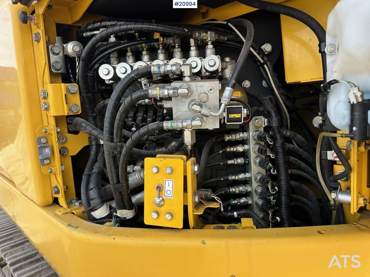 Escavadora de rastos Komatsu PC228USLC-10: foto 29