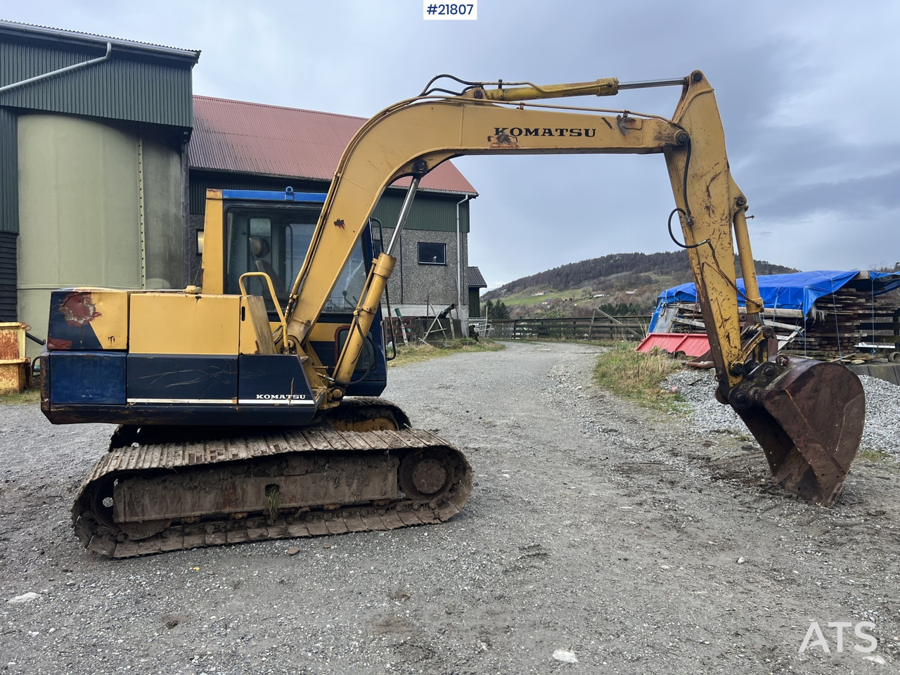 Komatsu pc60-5 gravemaskin m/ renskeskuffe,soldeskuffe og smalskuffe - Escavadeira: foto 3 Komatsu pc60-5 gravemaskin m/ renskeskuffe,soldeskuffe og smalskuffe - Escavadeira: foto 3