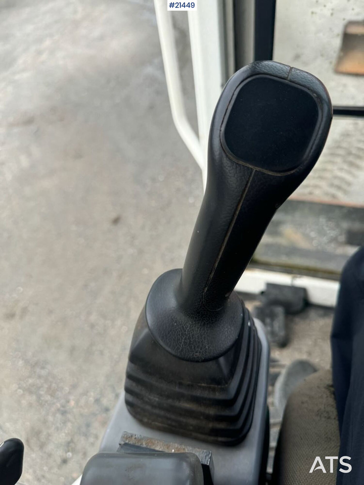 Mini escavadeira Kubota U35-3: foto 27 Mini escavadeira Kubota U35-3: foto 27