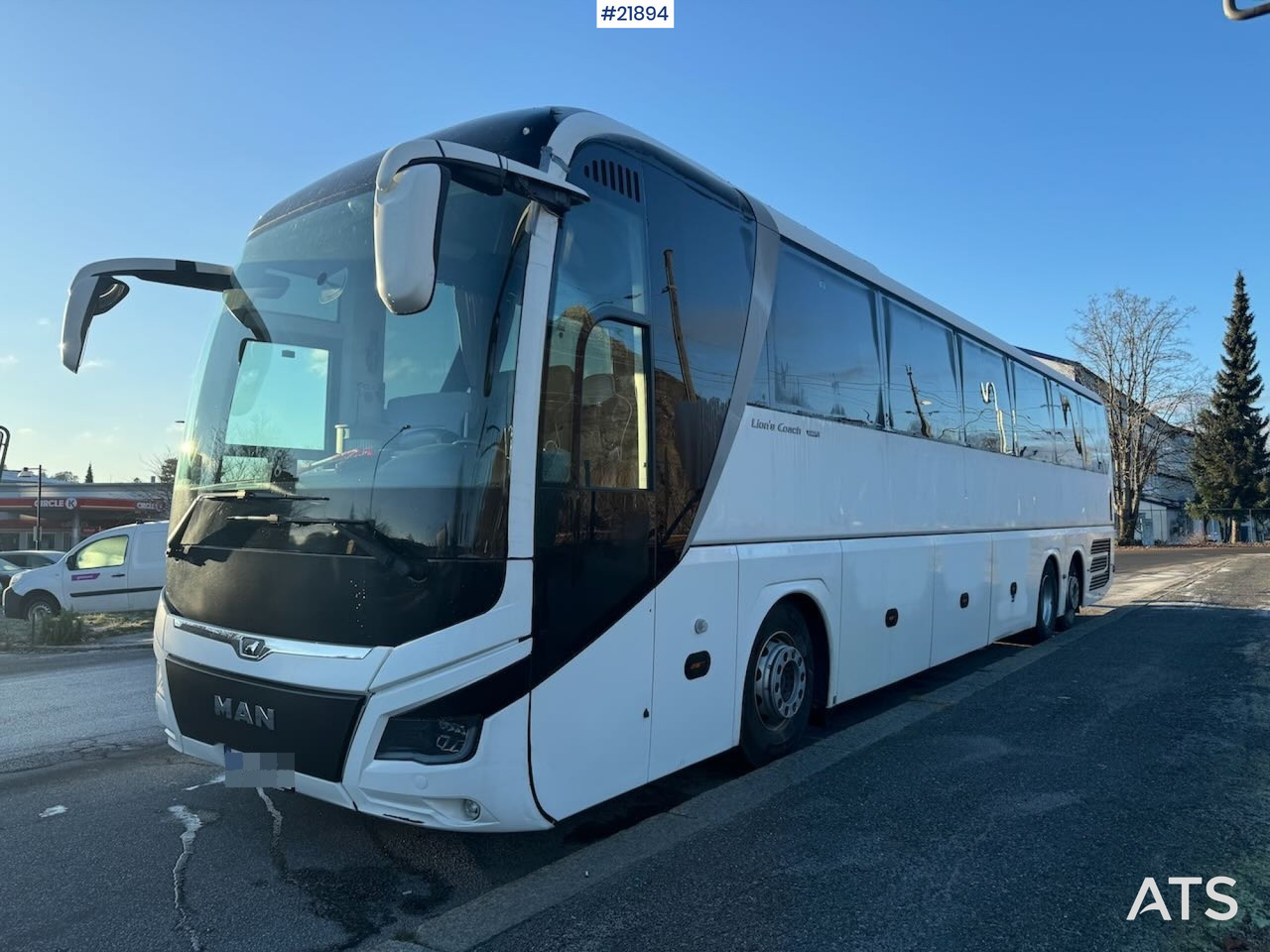MAN Lion´s Coach 6x2 Turbuss. 63 seter. SE VIDEO - Autocarro: foto 1 MAN Lion´s Coach 6x2 Turbuss. 63 seter. SE VIDEO - Autocarro: foto 1