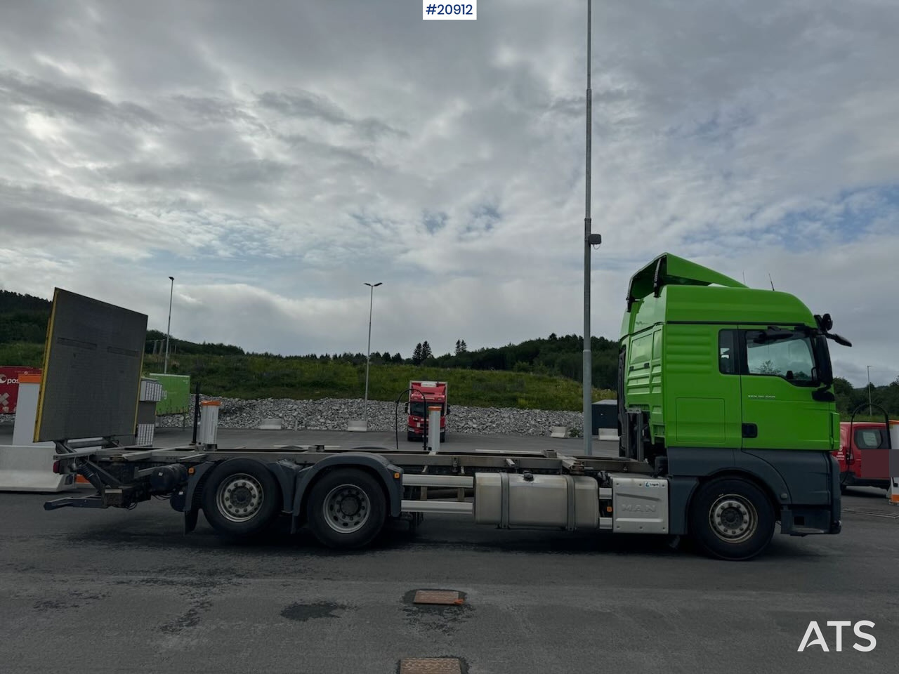 MAN TGX 26.500 - Camião transportador de contêineres/ Caixa móvel: foto 5 MAN TGX 26.500 - Camião transportador de contêineres/ Caixa móvel: foto 5