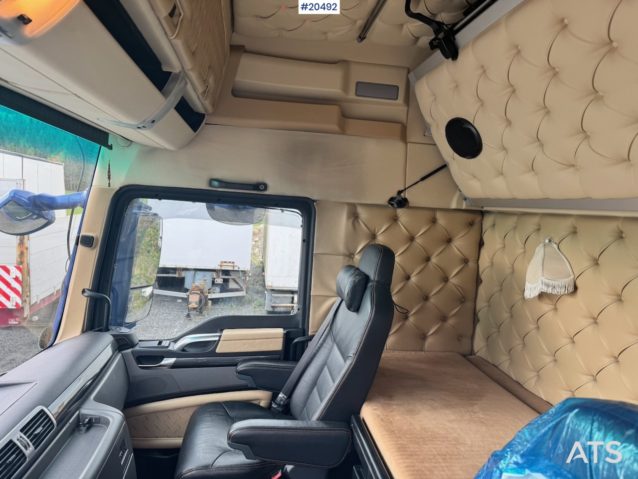 Camião chassi MAN TGX 33.560: foto 36