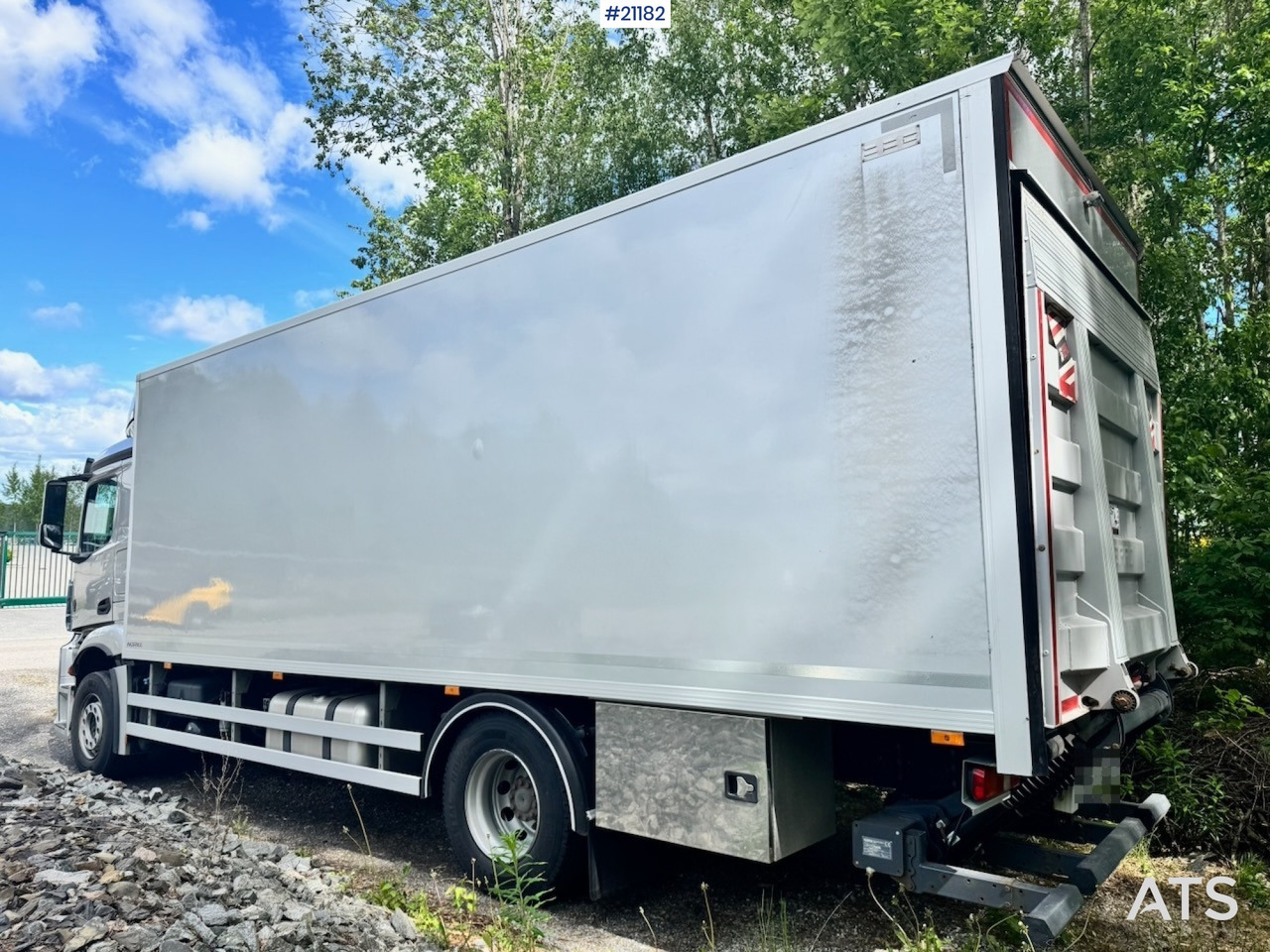 Mercedes Actros 1833 - Camião furgão: foto 3 Mercedes Actros 1833 - Camião furgão: foto 3