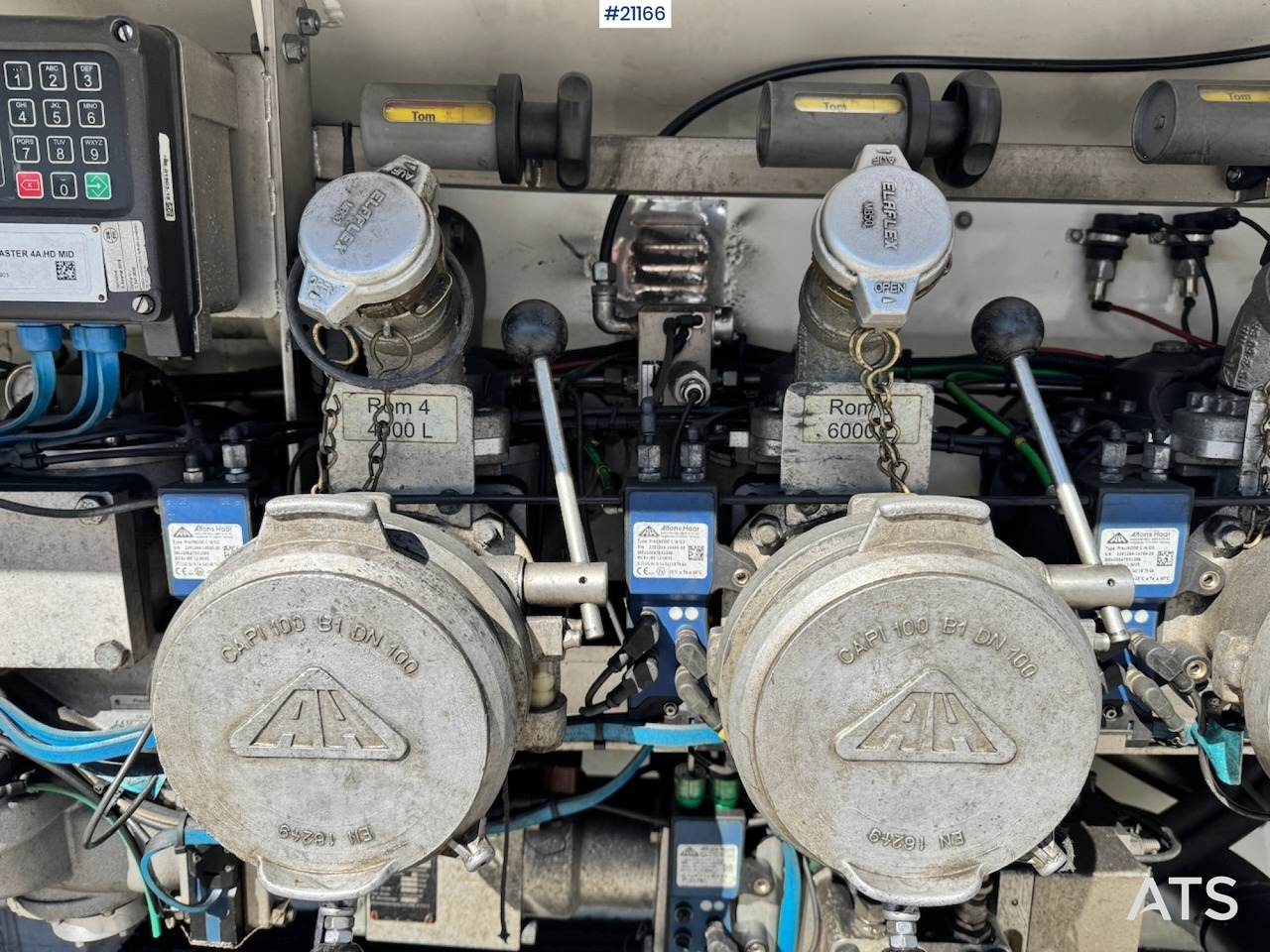 Locação financeira de Mercedes Actros 2553 Mercedes Actros 2553: foto 28 Locação financeira de Mercedes Actros 2553 Mercedes Actros 2553: foto 28