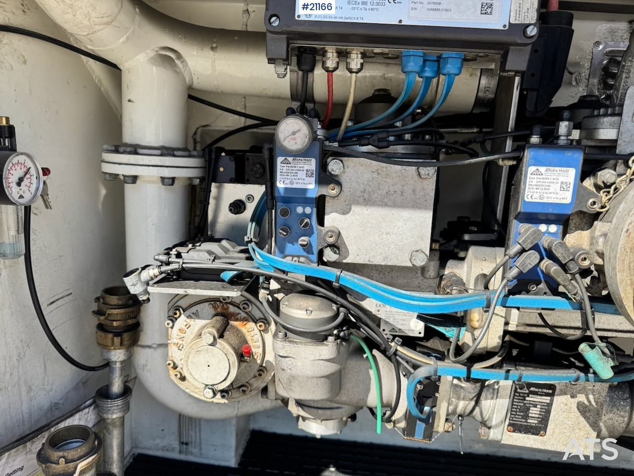 Locação financeira de Mercedes Actros 2553 Mercedes Actros 2553: foto 34 Locação financeira de Mercedes Actros 2553 Mercedes Actros 2553: foto 34