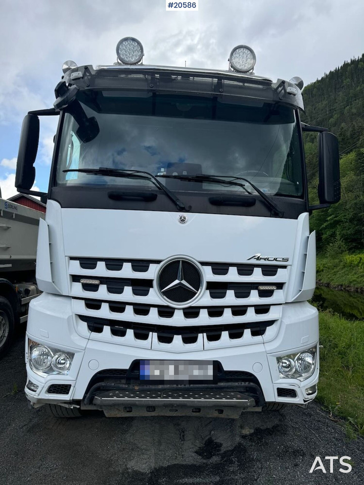 Camião basculante Mercedes Arocs 3258: foto 7