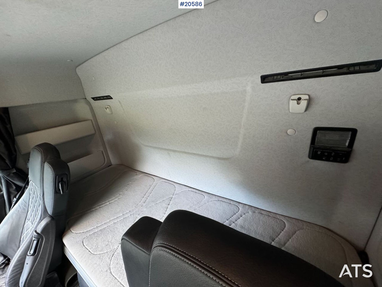 Camião basculante Mercedes Arocs 3258: foto 30