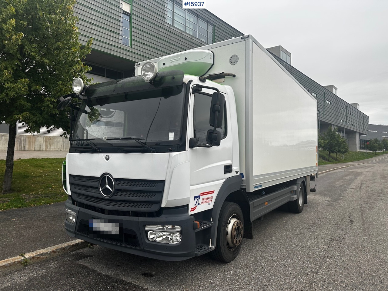 Mercedes Atego - Camião furgão: foto 1 Mercedes Atego - Camião furgão: foto 1