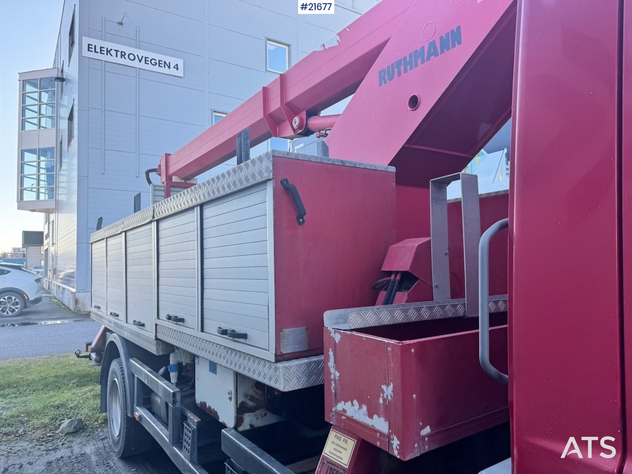 Mercedes-Benz Mercedes Atego 4x2 18 meters Liftbil - Caminhão com plataforma aérea: foto 5 Mercedes-Benz Mercedes Atego 4x2 18 meters Liftbil - Caminhão com plataforma aérea: foto 5