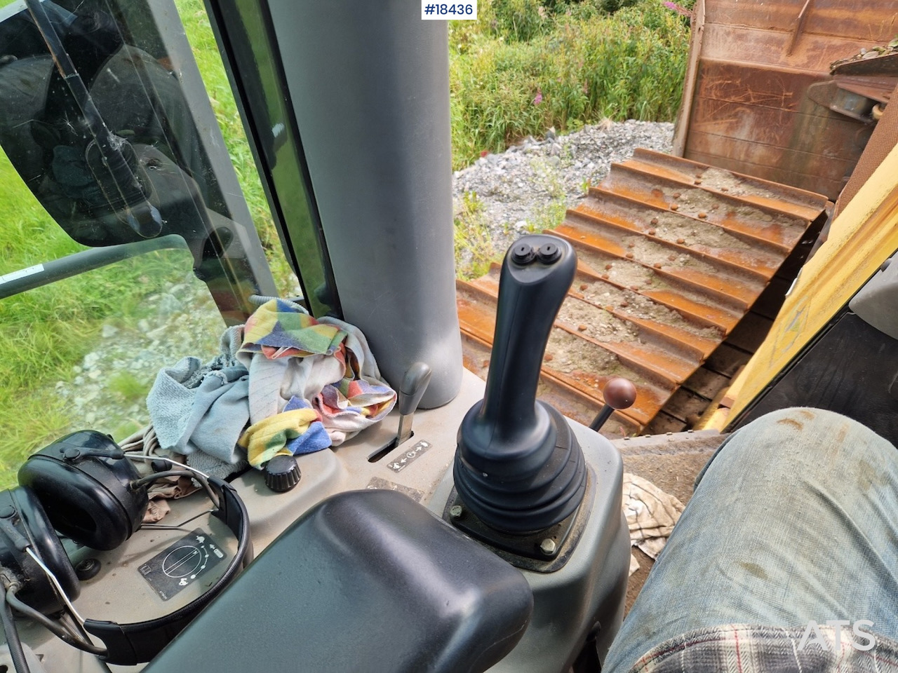 Buldôzer New Holland D150B: foto 26
