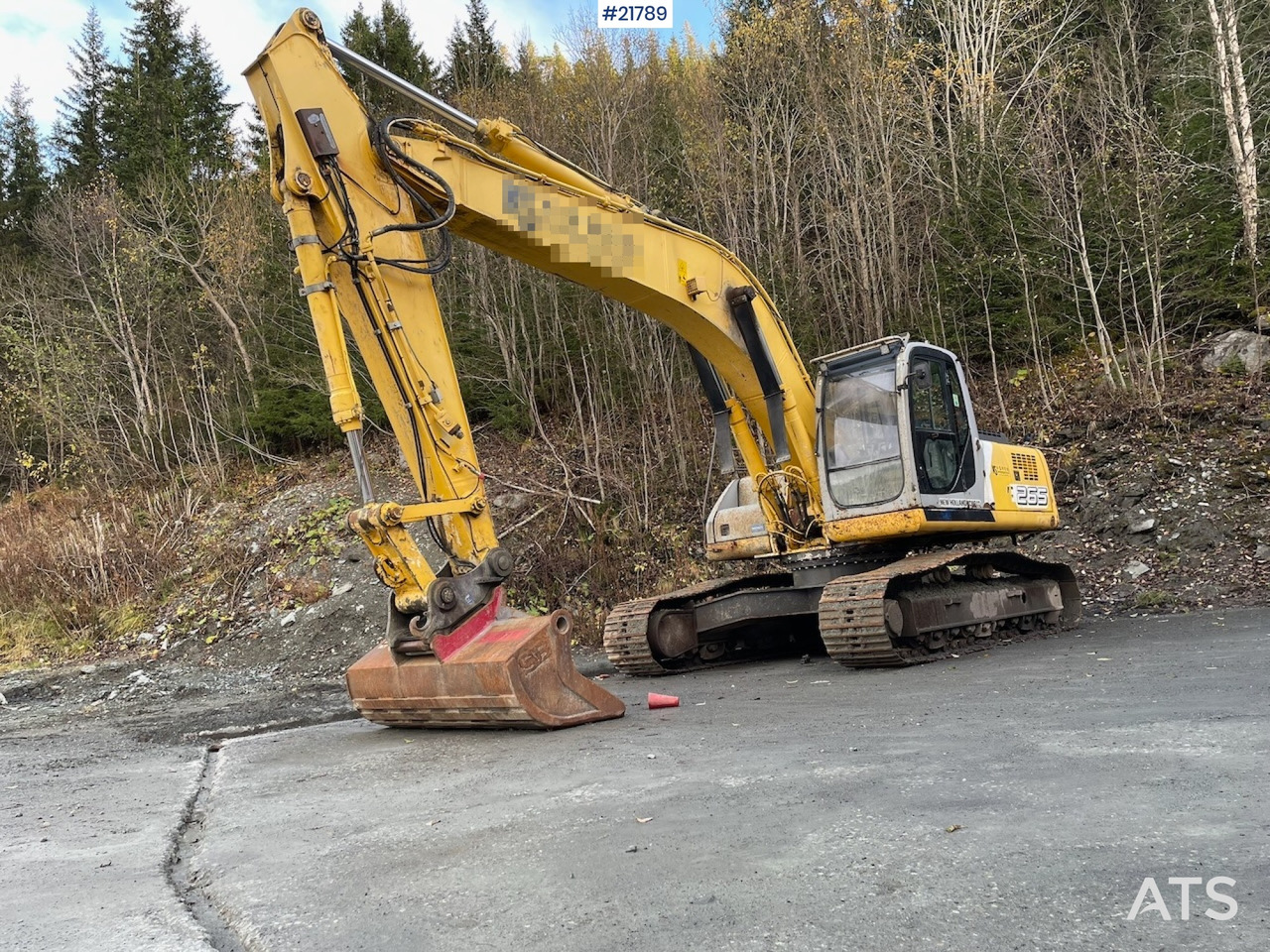 New Holland E265 med graveskuffe - Escavadora de rastos: foto 2 New Holland E265 med graveskuffe - Escavadora de rastos: foto 2