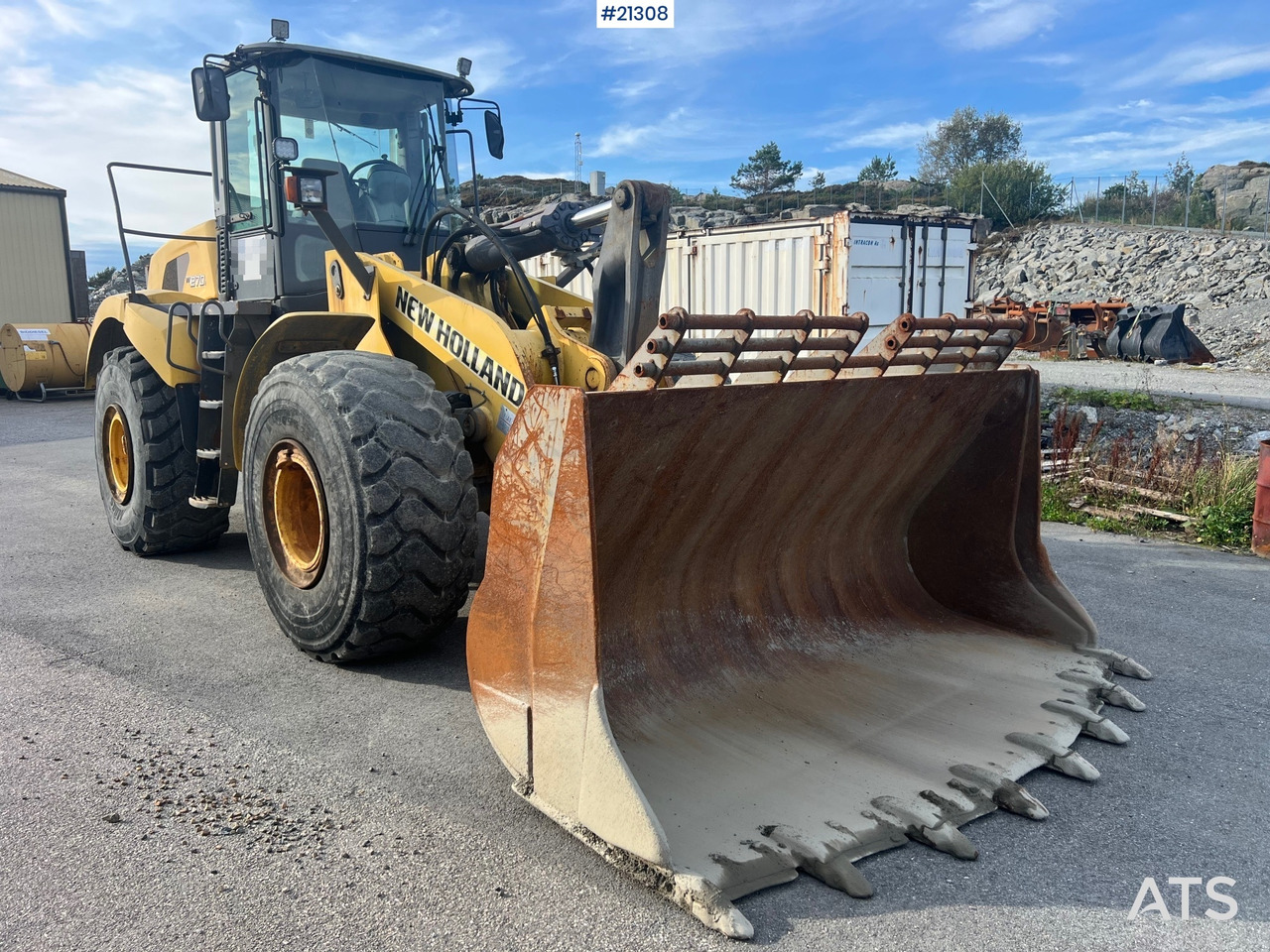 New Holland w270B - Pá carregadora de rodas: foto 1 New Holland w270B - Pá carregadora de rodas: foto 1