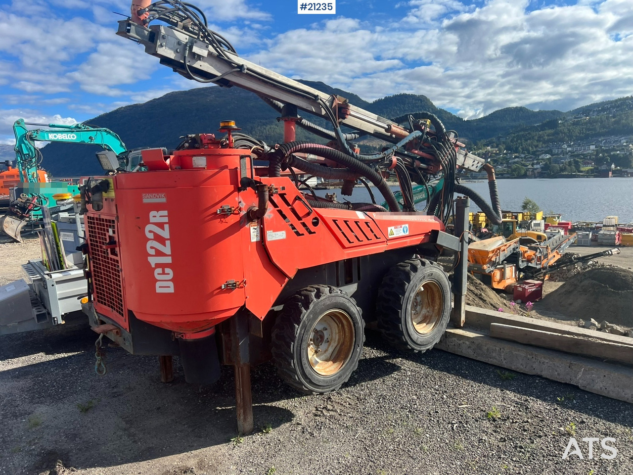 Sandvik DC122R - Máquina de perfuração: foto 5 Sandvik DC122R - Máquina de perfuração: foto 5
