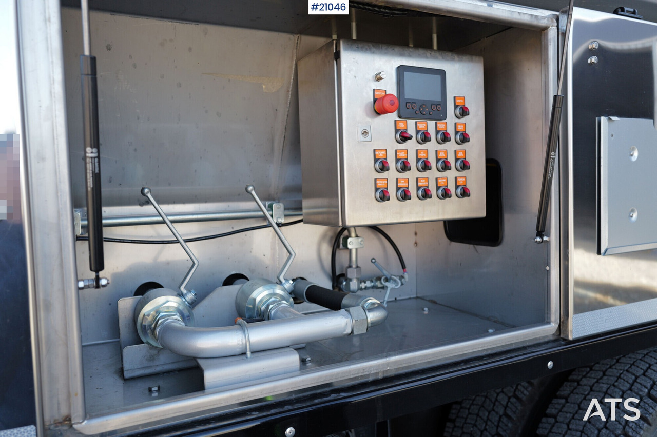 Caminhão limpa fossa Scania G500 8x4 ADR Suge-Spylebil: foto 6