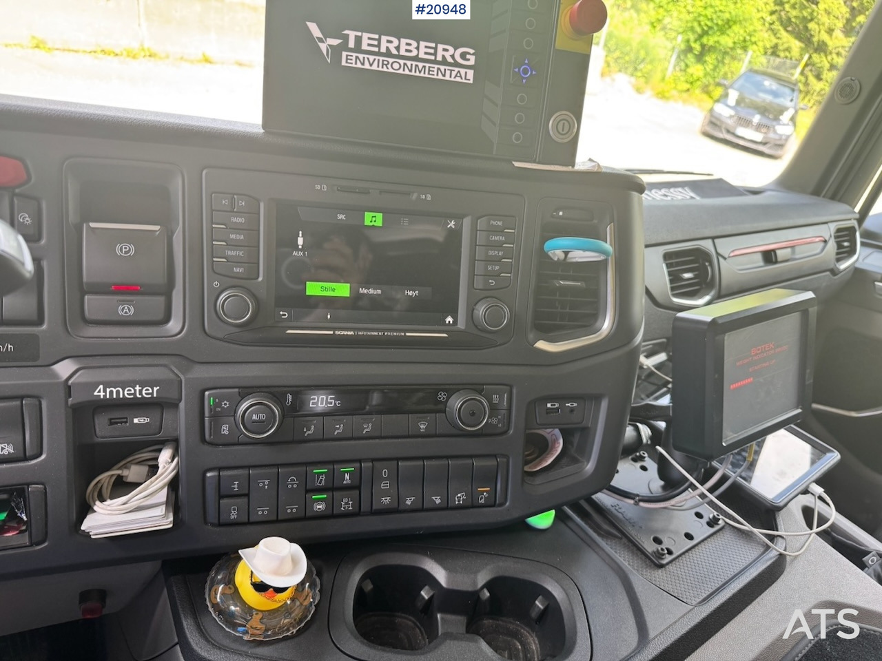 Caminhão de lixo Scania P410: foto 48