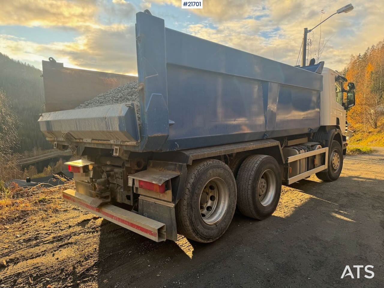 Scania P420 6x2 Brøyterigget Tippbil. Lav km. SE VIDEO - Camião basculante: foto 3 Scania P420 6x2 Brøyterigget Tippbil. Lav km. SE VIDEO - Camião basculante: foto 3