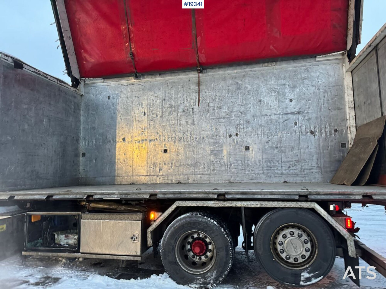 Camião furgão Scania R580: foto 26