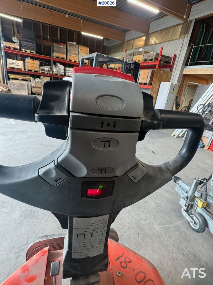 Toyota 7SM12 - Stacker: foto 4 Toyota 7SM12 - Stacker: foto 4