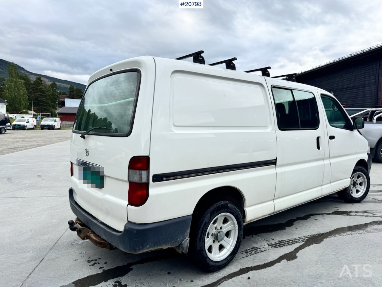 Toyota Hiace - Furgão: foto 5 Toyota Hiace - Furgão: foto 5