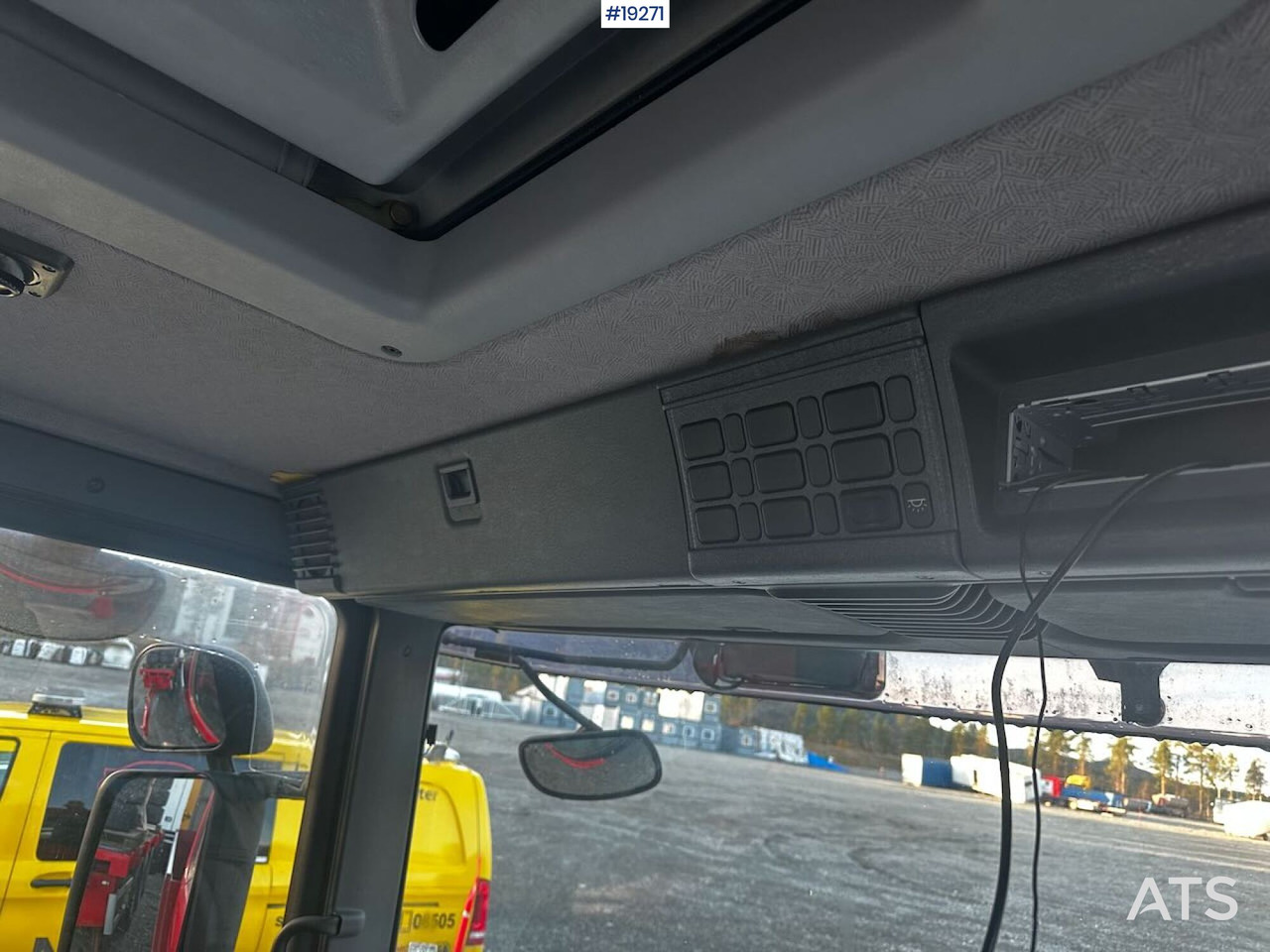 Veículo municipal/ Especial, Camião Scania P94: foto 32