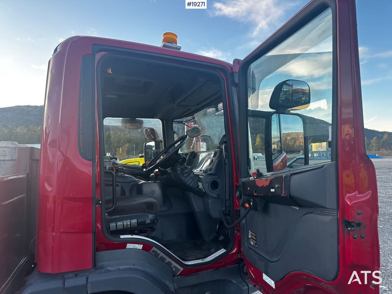 Veículo municipal/ Especial, Camião Scania P94: foto 22