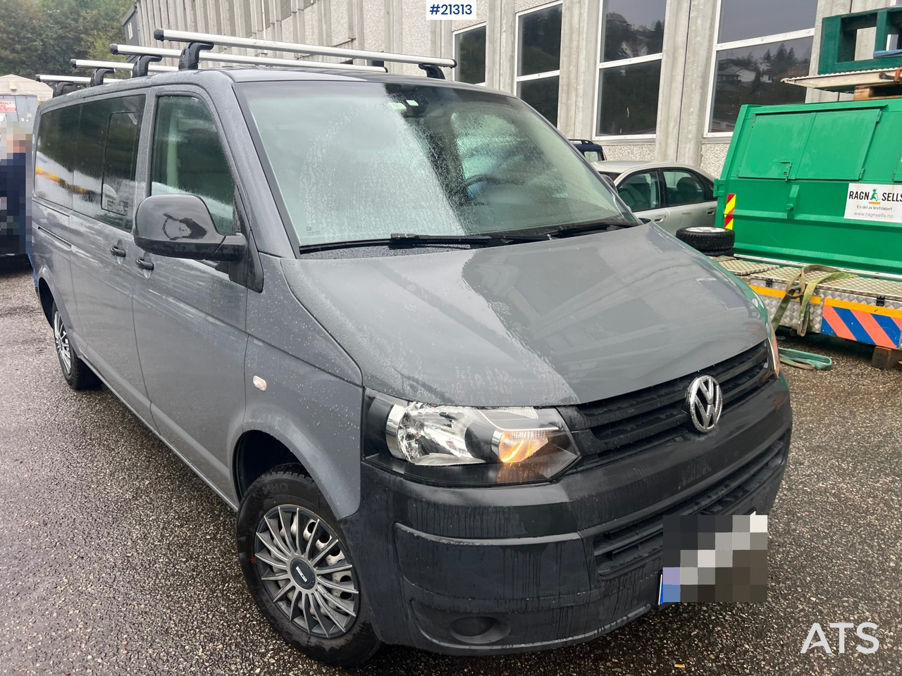 Volkswagen kombi 9 seter - Minibus, Furgão de passageiros: foto 1 Volkswagen kombi 9 seter - Minibus, Furgão de passageiros: foto 1