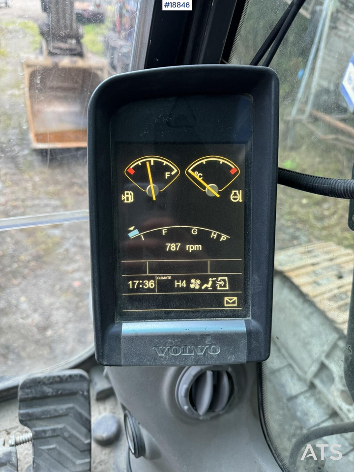 Escavadora de rastos Volvo EC210CL: foto 25