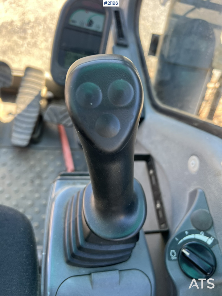 Escavadora de rastos Volvo EC240: foto 28
