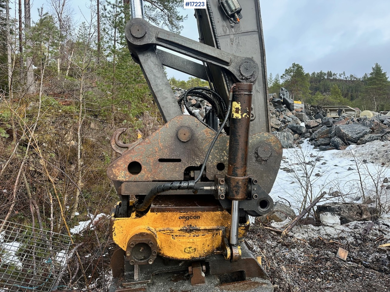 Escavadeira de rodas Volvo EW160B: foto 25 Escavadeira de rodas Volvo EW160B: foto 25