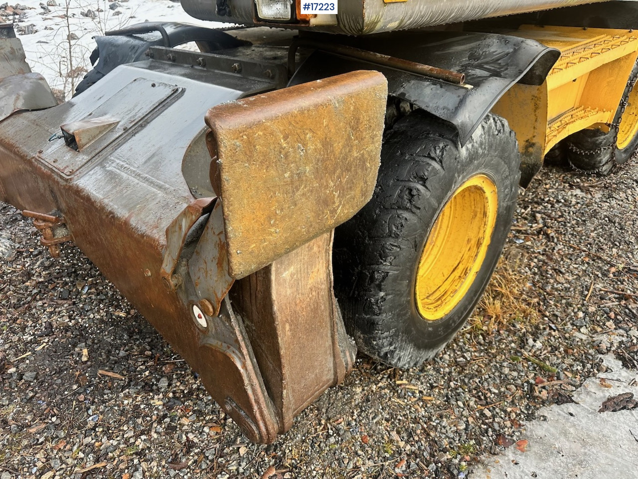 Escavadeira de rodas Volvo EW160B: foto 13 Escavadeira de rodas Volvo EW160B: foto 13