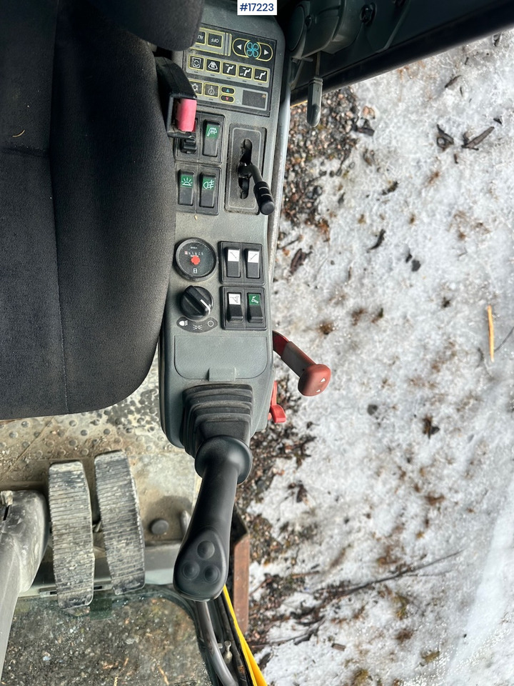 Escavadeira de rodas Volvo EW160B: foto 37 Escavadeira de rodas Volvo EW160B: foto 37