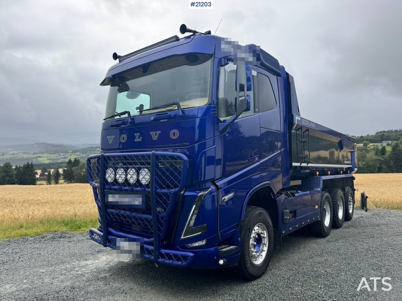 Volvo FH16 - Camião basculante: foto 1 Volvo FH16 - Camião basculante: foto 1