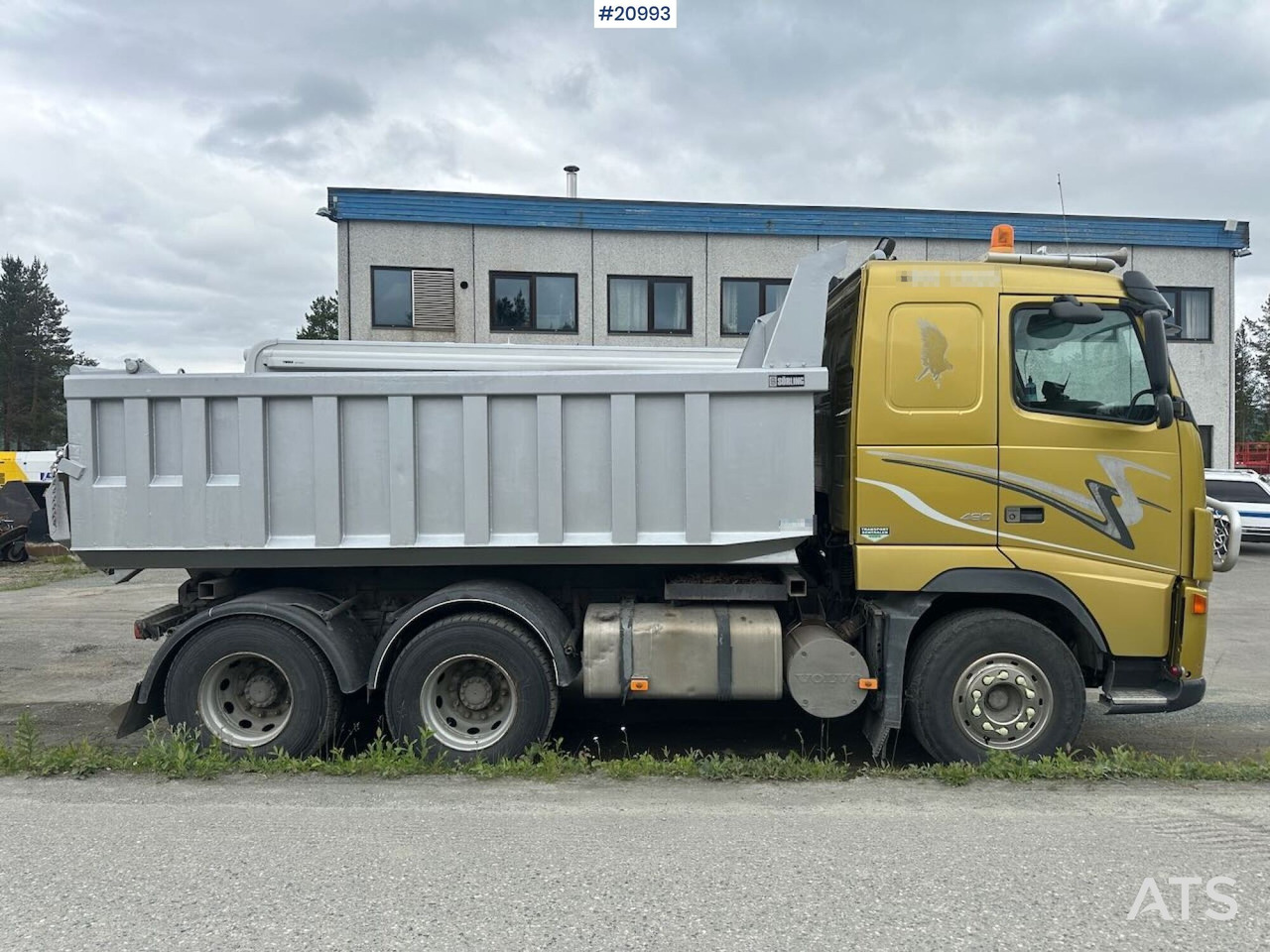 Volvo FH480 - Camião basculante: foto 1 Volvo FH480 - Camião basculante: foto 1