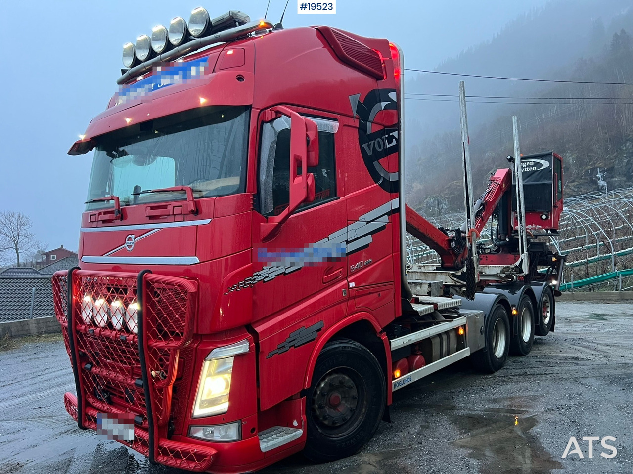 Camião de transporte de madeira Volvo FH540: foto 18