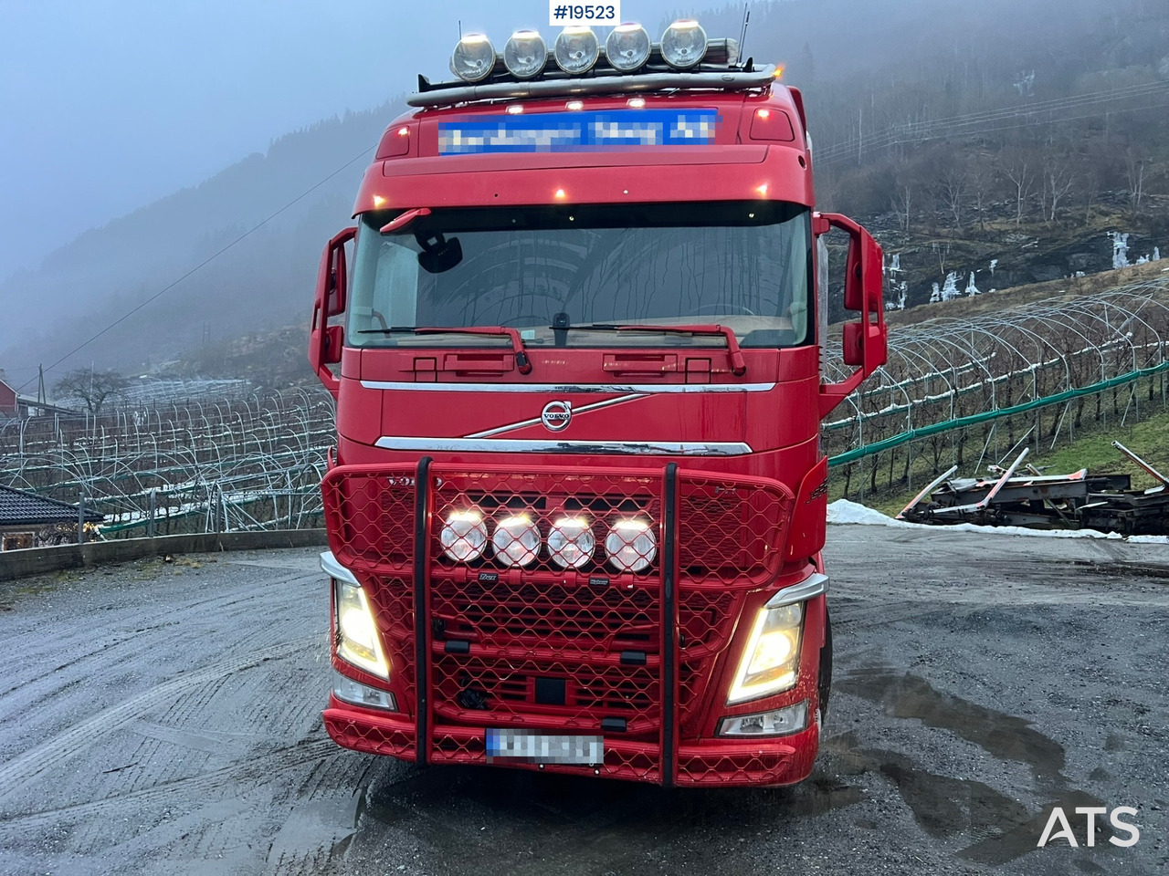 Camião de transporte de madeira Volvo FH540: foto 19